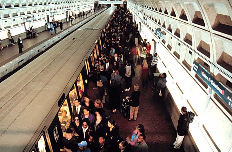 Washington DC Metro Subway - Boarding the Train